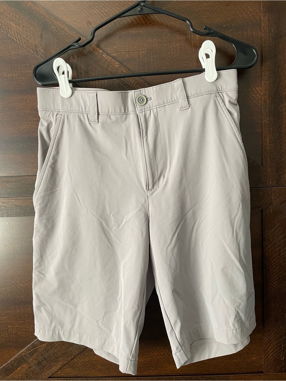 Southern Tide Light Gray Flat-Front Men's Shorts